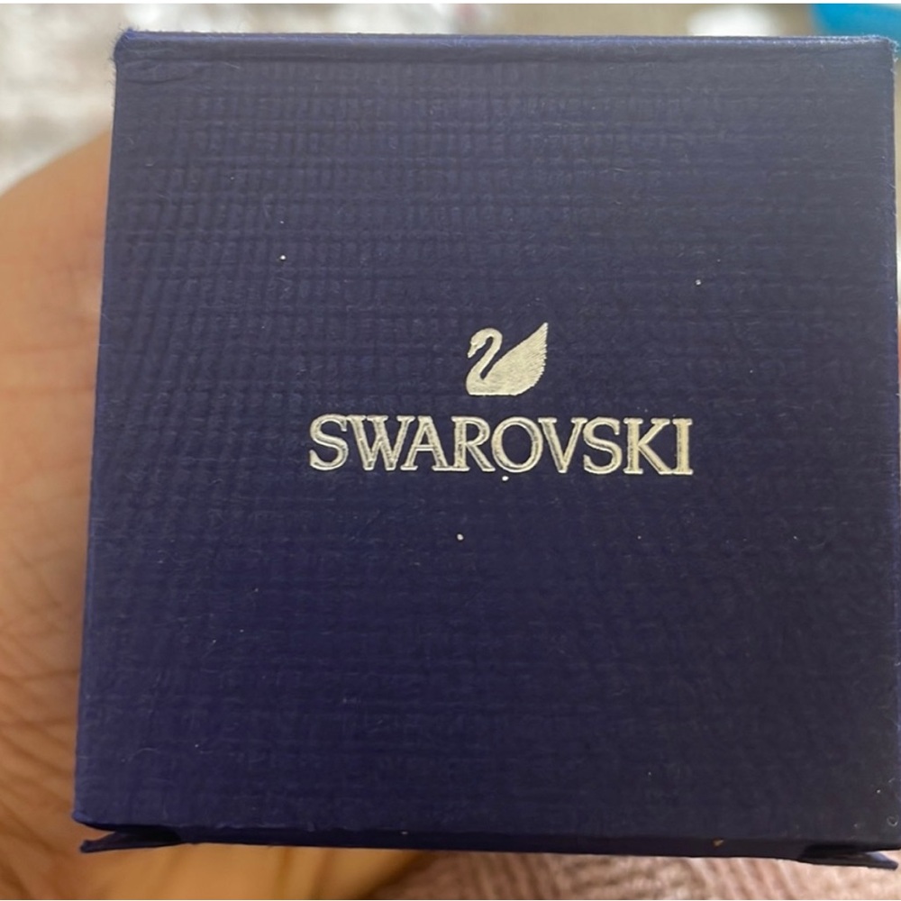 Swarovski Deep Blue Gift Box ring and earrings